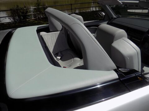 Mercedes-Benz SL Series SL320 54