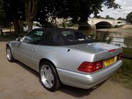 Mercedes-Benz SL Series SL320 66