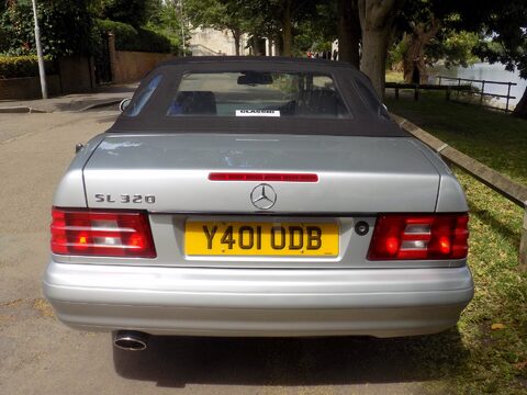 Mercedes-Benz SL Series SL320 67