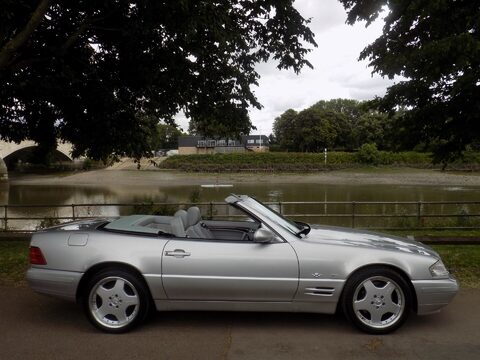 Mercedes-Benz SL Series SL320 82