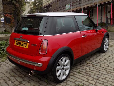 Mini Cooper 3 Door Hatchback 47