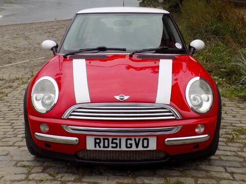 Mini Cooper 3 Door Hatchback 8