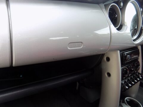 Mini Cooper 3 Door Hatchback 38