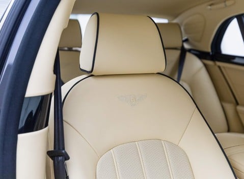 Bentley Mulsanne V8 7