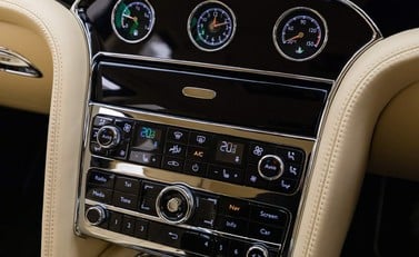 Bentley Mulsanne V8 15