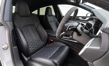 Audi RS7 Sportback Carbon Black 6