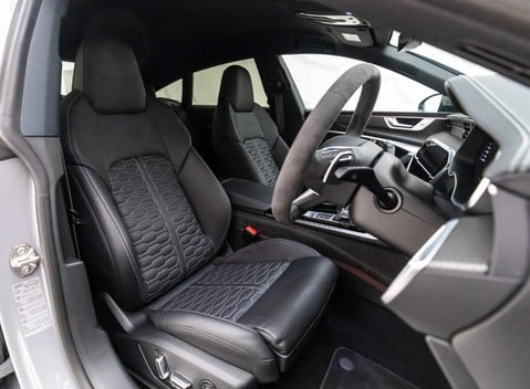 Audi RS7 Sportback Carbon Black 6