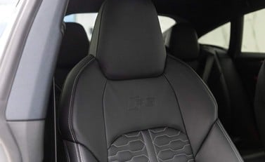 Audi RS7 Sportback Carbon Black 7