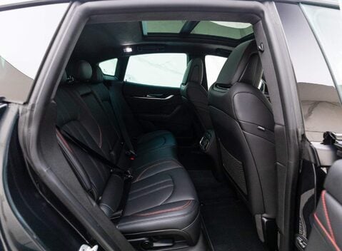 Maserati Levante V6 GRANSPORT 8