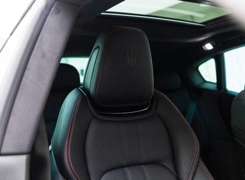 Maserati Levante V6 GRANSPORT 9