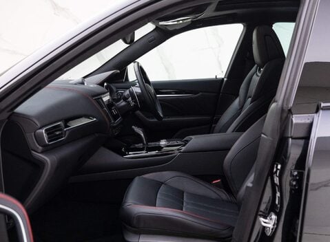 Maserati Levante V6 GRANSPORT 10