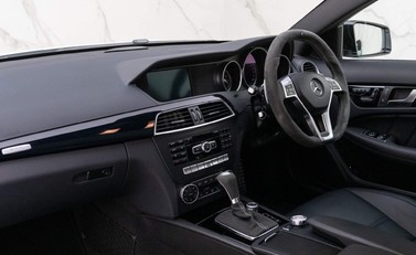 Mercedes-Benz C Class C63 AMG Edition 10