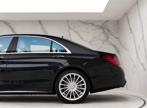 Mercedes-Benz S Class AMG S 65 L 33