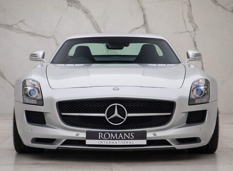 Mercedes-Benz SLS 6.2 63 V8 AMG 2dr 16