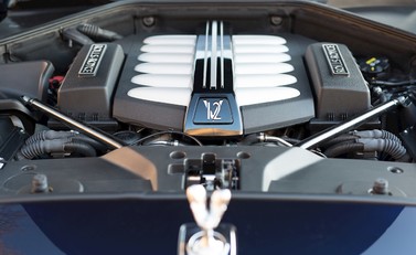 Rolls-Royce Wraith 29