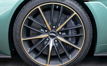 Aston Martin Zagato Vanquish Speedster 11