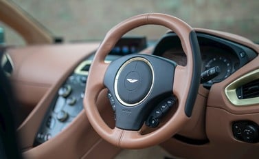 Aston Martin Zagato Vanquish Speedster 12