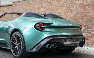 Aston Martin Zagato Vanquish Speedster 24