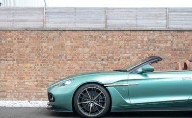 Aston Martin Zagato Vanquish Speedster 30