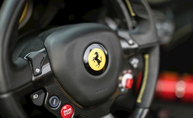 Ferrari 458 Speciale Aperta 18