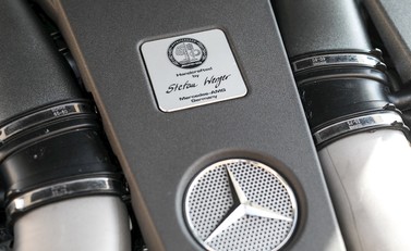 Mercedes-Benz SL Class SL63 36