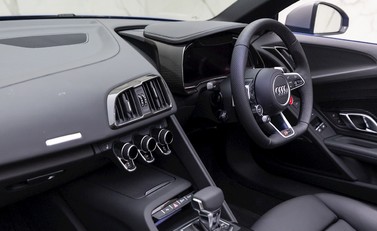 Audi R8 V10 Spyder Performance Quattro 15