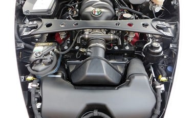 Alfa Romeo 8C Spider 8