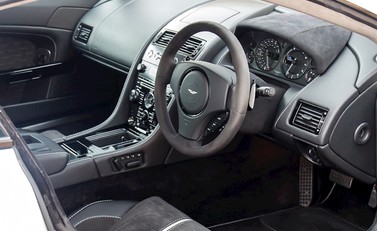 Aston Martin V8 Vantage N430 17