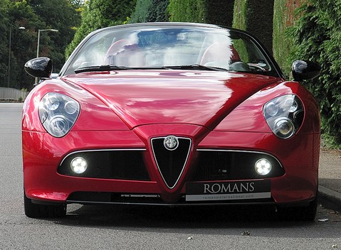 Alfa Romeo 8C Spider 6
