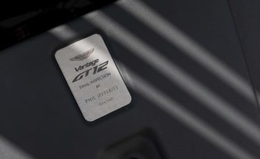 Aston Martin Vantage GT12 37