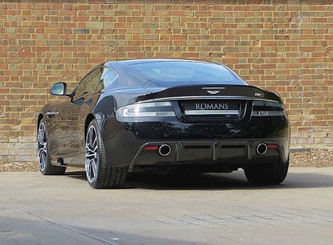 Aston Martin DBS Carbon Black 15