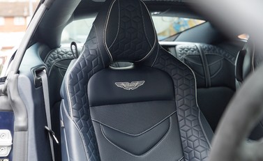 Aston Martin DBS Superleggera 13