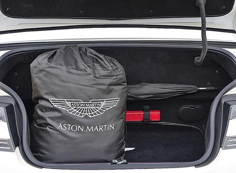 Aston Martin DB9 Volante 27