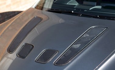 Aston Martin V12 Vantage S 27