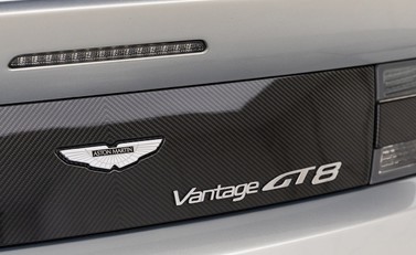 Aston Martin Vantage GT8 27