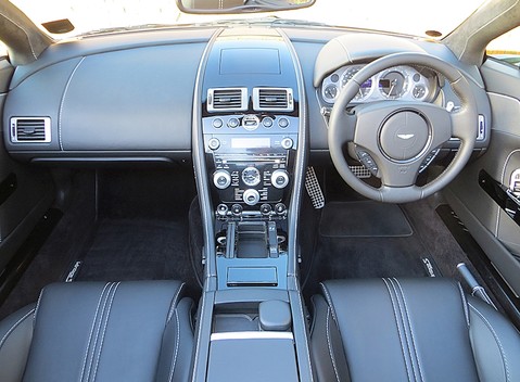 Aston Martin V8 Vantage S Roadster 10