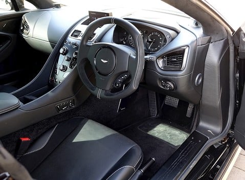 Aston Martin Vanquish Carbon Edition 20