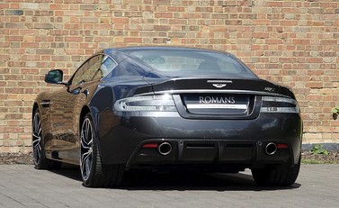 Aston Martin DBS 11