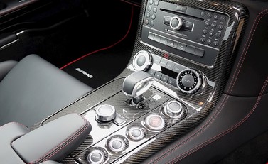 Mercedes-Benz SLS AMG GT 22