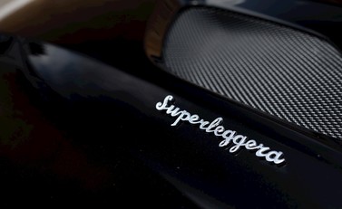Aston Martin DBS Superleggera 25