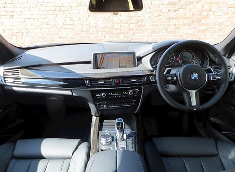 BMW X5 xDrive30d M Sport 5
