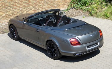 Bentley Continental Supersports Convertible 7
