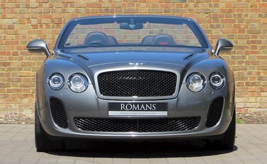 Bentley Continental Supersports Convertible 4