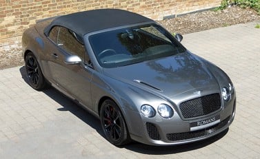 Bentley Continental Supersports Convertible 23