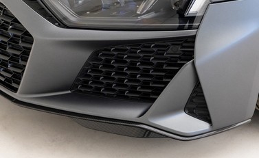 Audi R8 V10 Performance Carbon Black 15