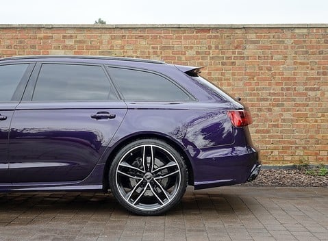 Audi RS6 Avant 7