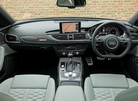 Audi RS6 Avant 16