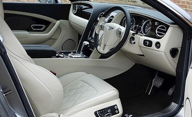 Bentley Continental GT Speed 13