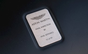 Aston Martin Zagato Vanquish Volante 32
