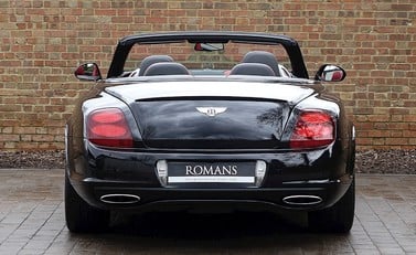 Bentley Continental Supersports Convertible 14